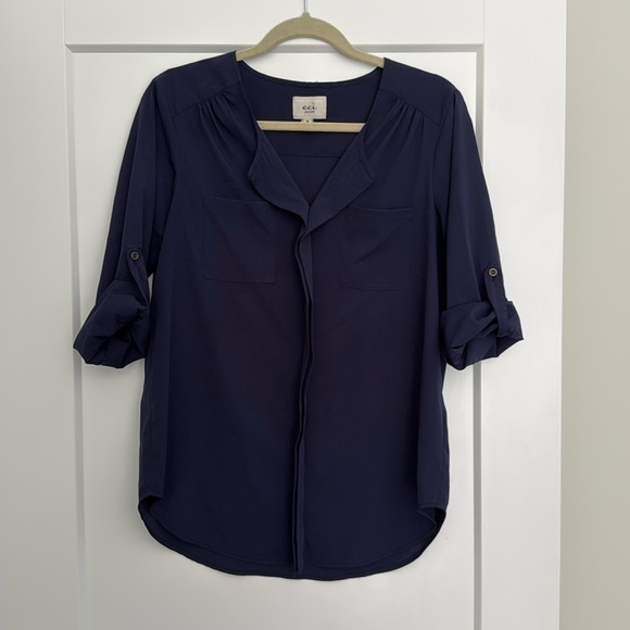 ECI Tops - Navy blue blouse​​​​​​